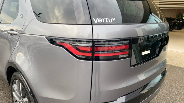 Land Rover Discovery 3.0 D350 Dynamic SE 5dr Auto Diesel Station Wagon